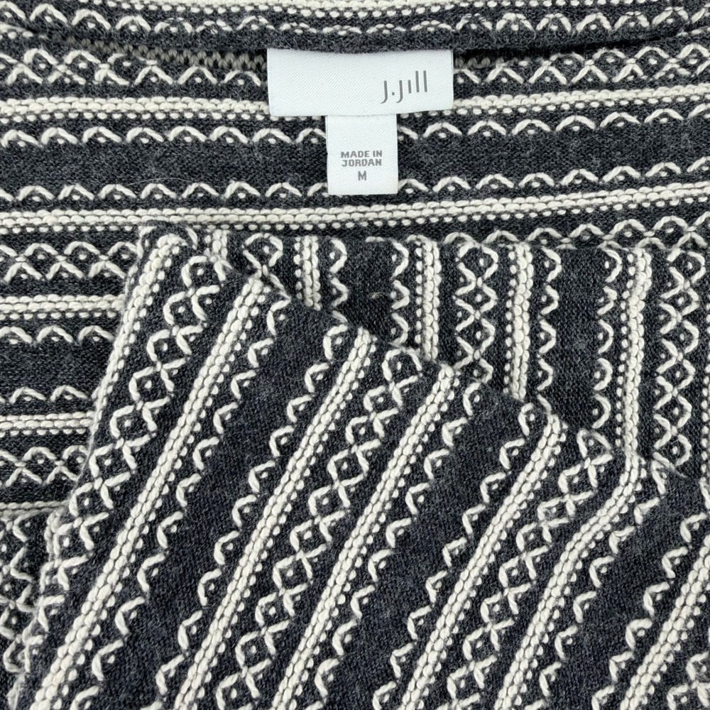 J. Jill Womens MEDIUM Grey Ivory Geometric Stripe Knit Boat Neck Long Sleeve Top